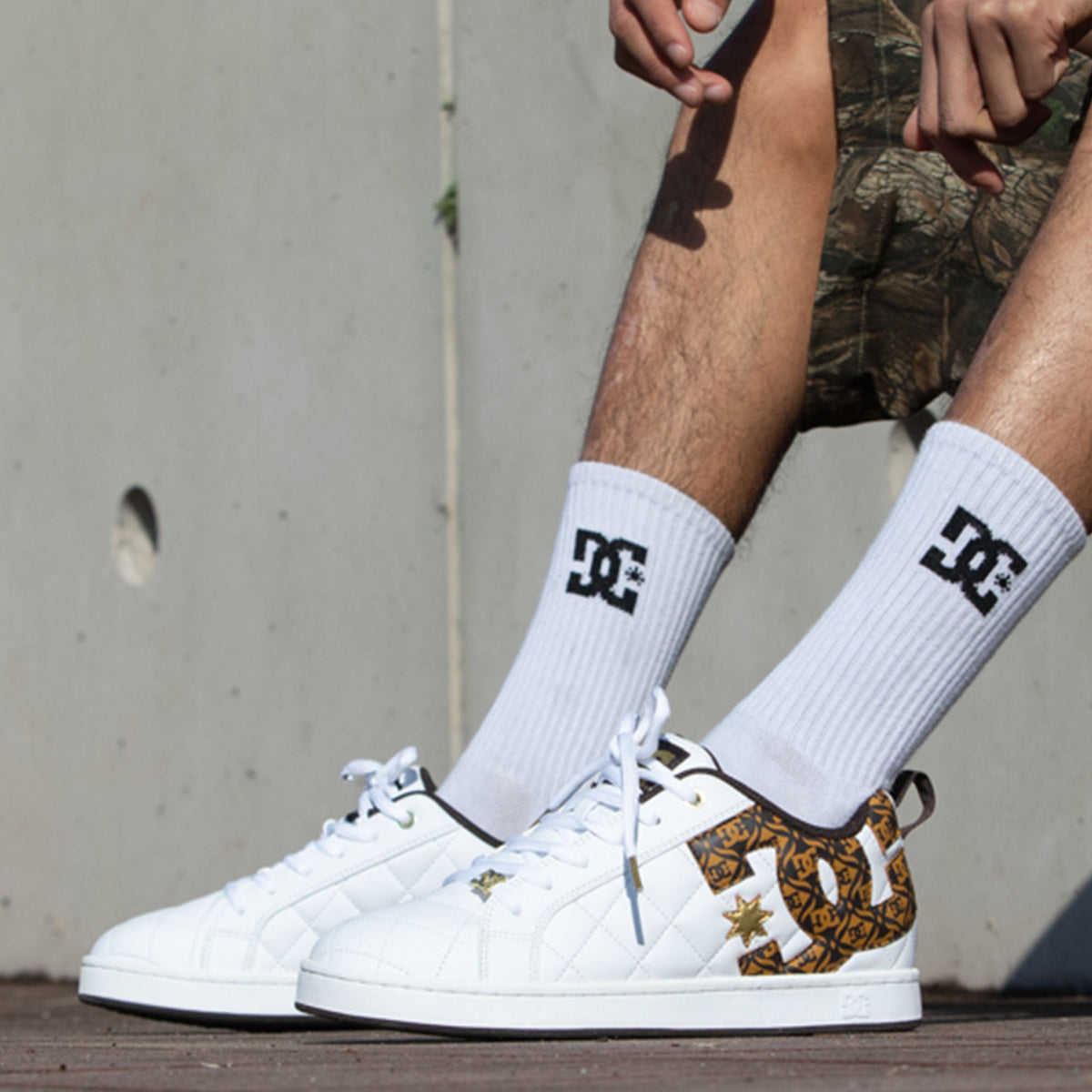 DC MEN'S 2024-25 PREMIER HYBRID（箱あり） 0000_0K7A2077_1200x1200_crop_c