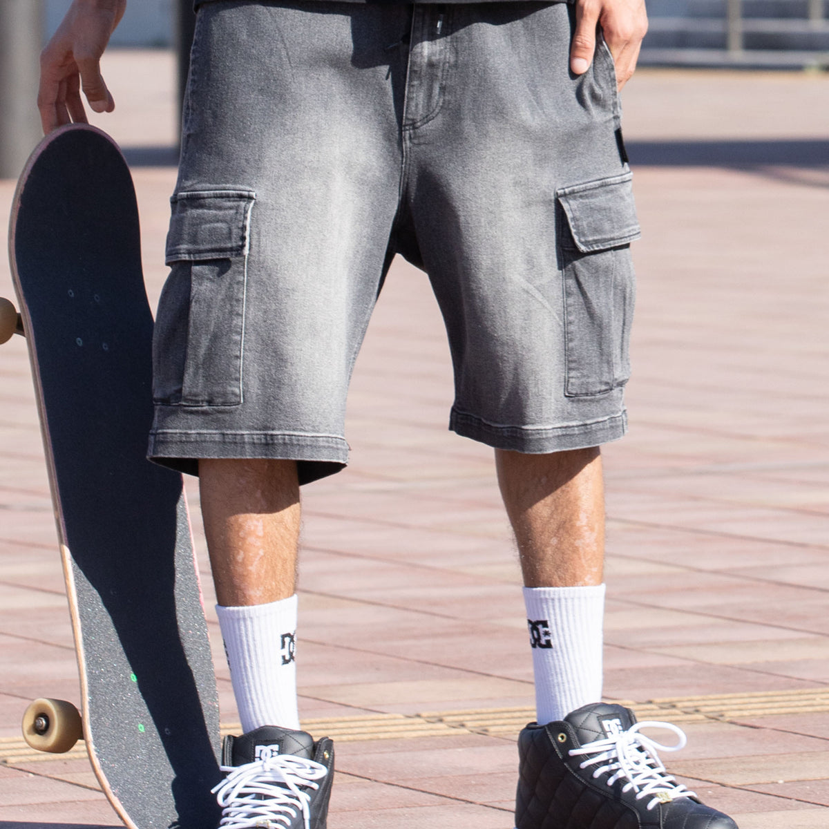 OUTLET】DC SHOES メンズ 26 WIDE CARGO SHORT ショートパンツ カーゴ