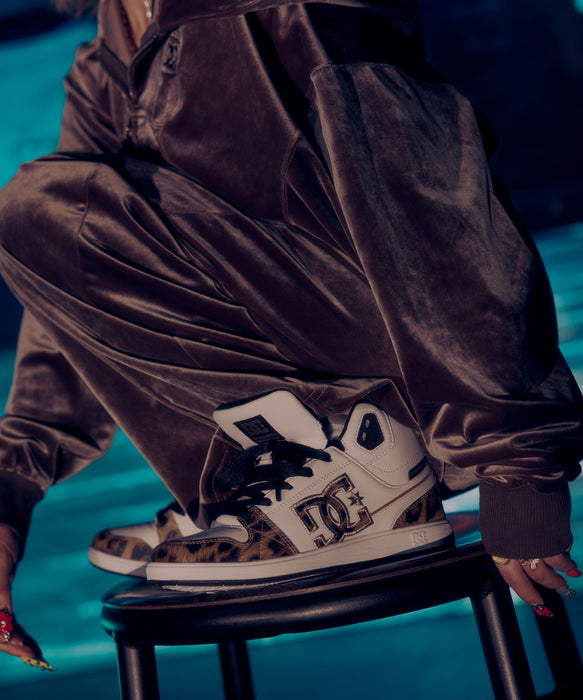 DC SHOES ウィメンズスニーカー WS UNIVERSITY MID SE SN フットウェア 【2026年秋冬モデル】