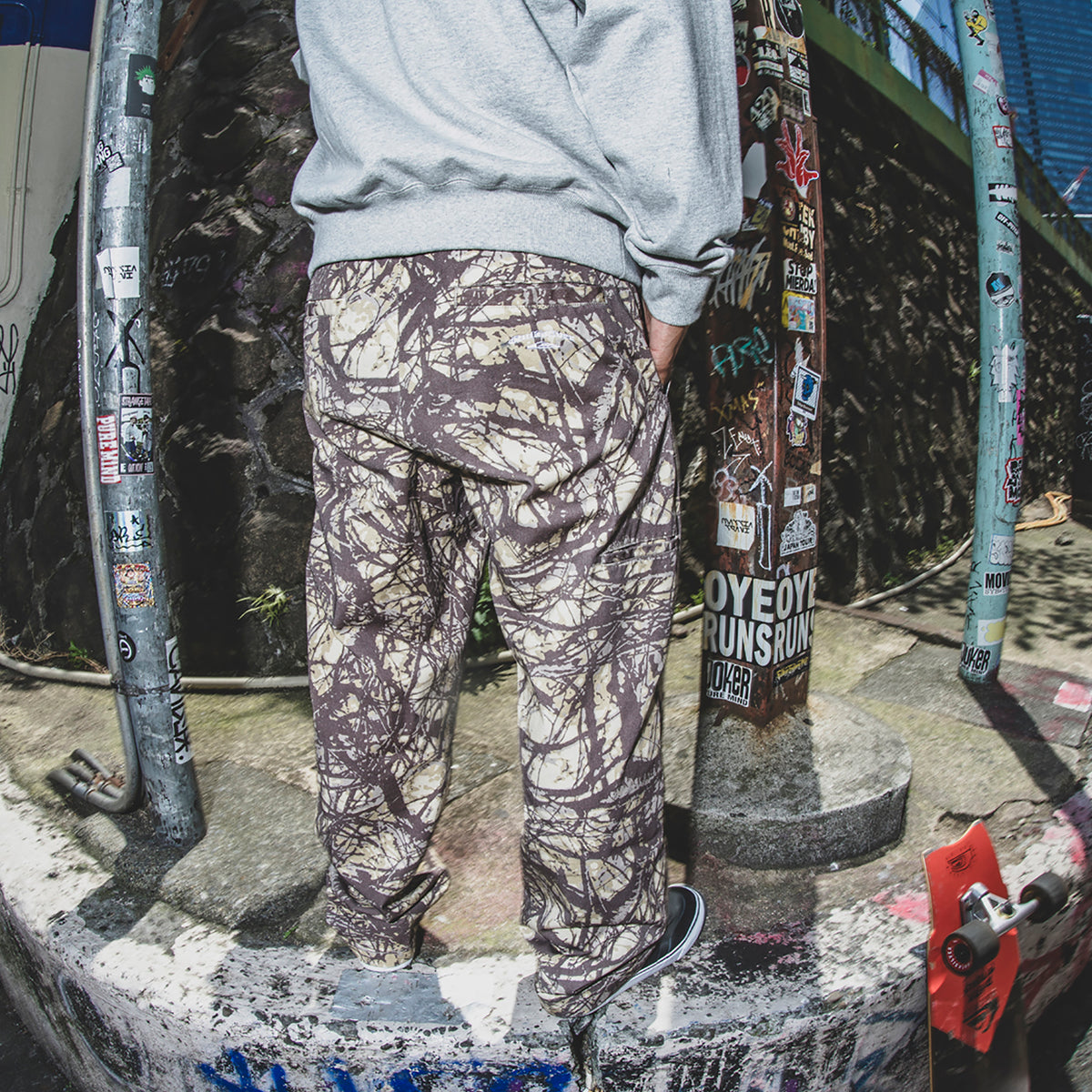 QUIKSILVER メンズ MERCURY CHINO WASH PT ルーズフィットチノパンツ