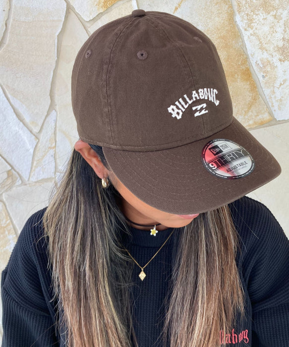 BILLABONG レディース 930CS NEW ERA | BILLABONG キャップ 【2025年秋冬モデル】