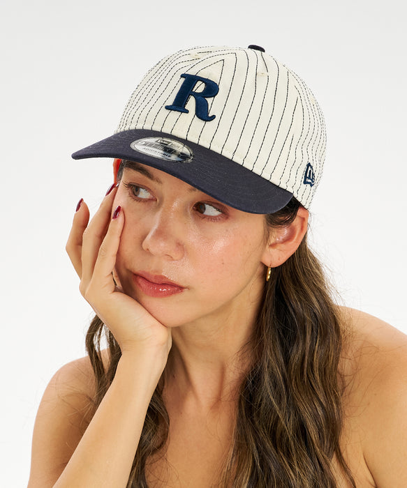 【NEW ERA】ROXY コラボキャップ 930CS ROXY PIN STRIPE 2TONE CRM NVY 【2026年夏モデル】