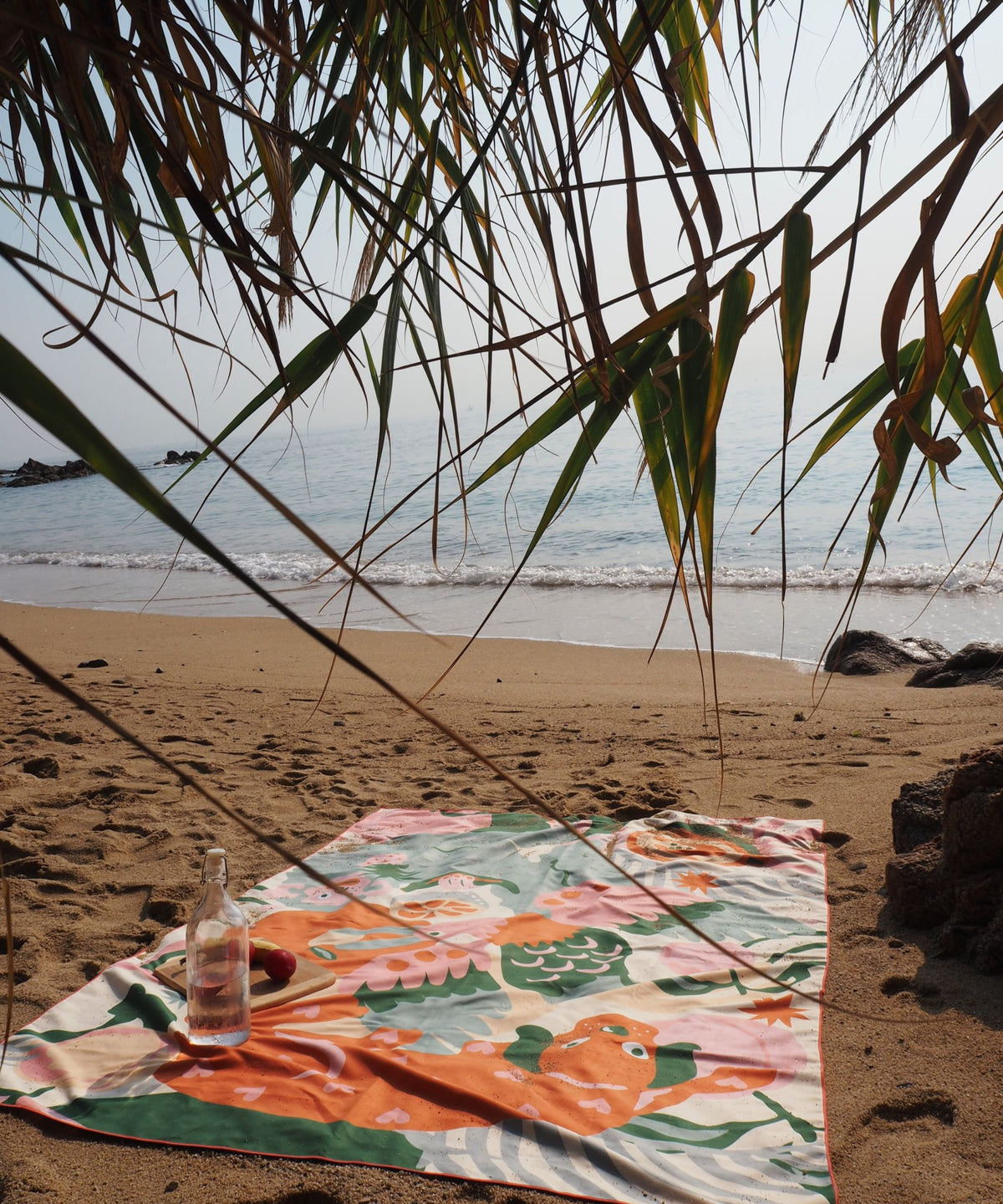 RVCA ウィメンズ PEACH BOYS PALADISE JOURNEY SWIM TOWEL タオル