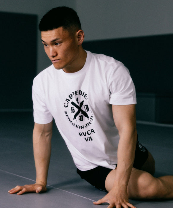 RVCA SPORT メンズ CARPE DIEM X RVCA ST Tシャツ 【2026年夏モデル】