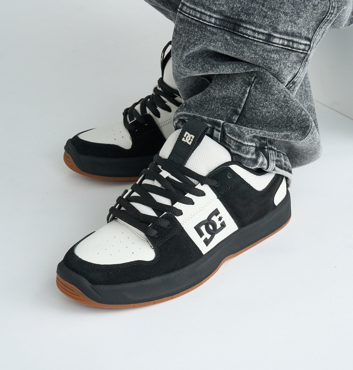 OUTLET】DC Shoes LYNX ZERO メンズ フットウェア