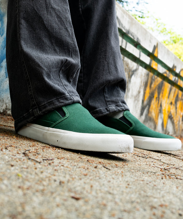 DC Shoes VARIAL SLIP-ON フットウェア スニーカー メンズ ユニセックス