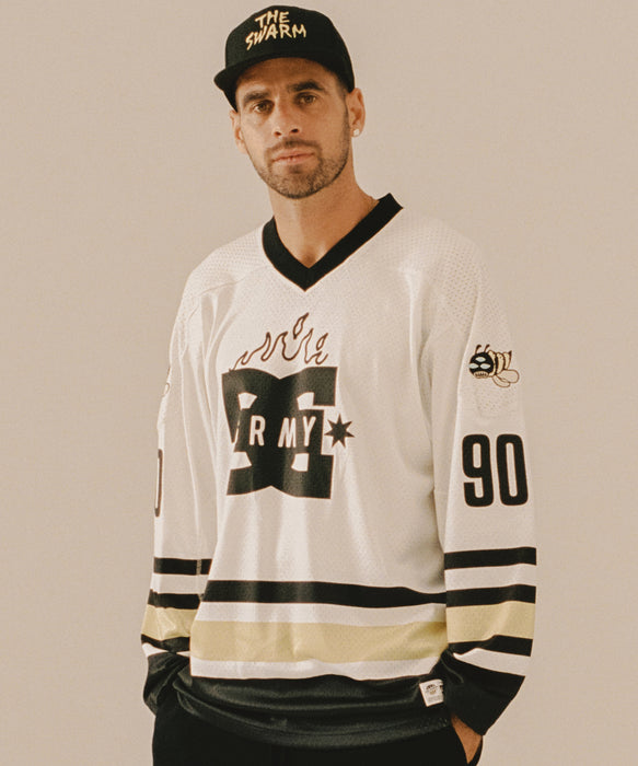 【OUTLET】【オンラインストア限定】DC Shoes  THE SWARM DC SHOES X GRIMEY HKY JERSEY プルオーバー メンズ
