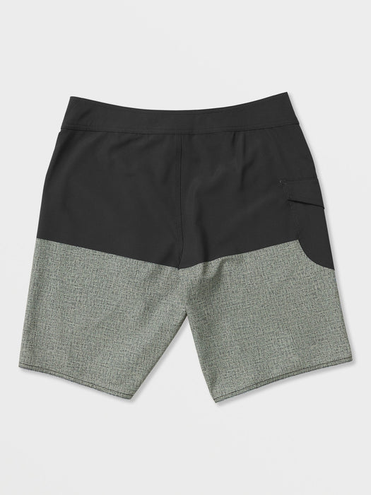 【OUTLET】VOLCOM Manic Boardshorts - Black Combo