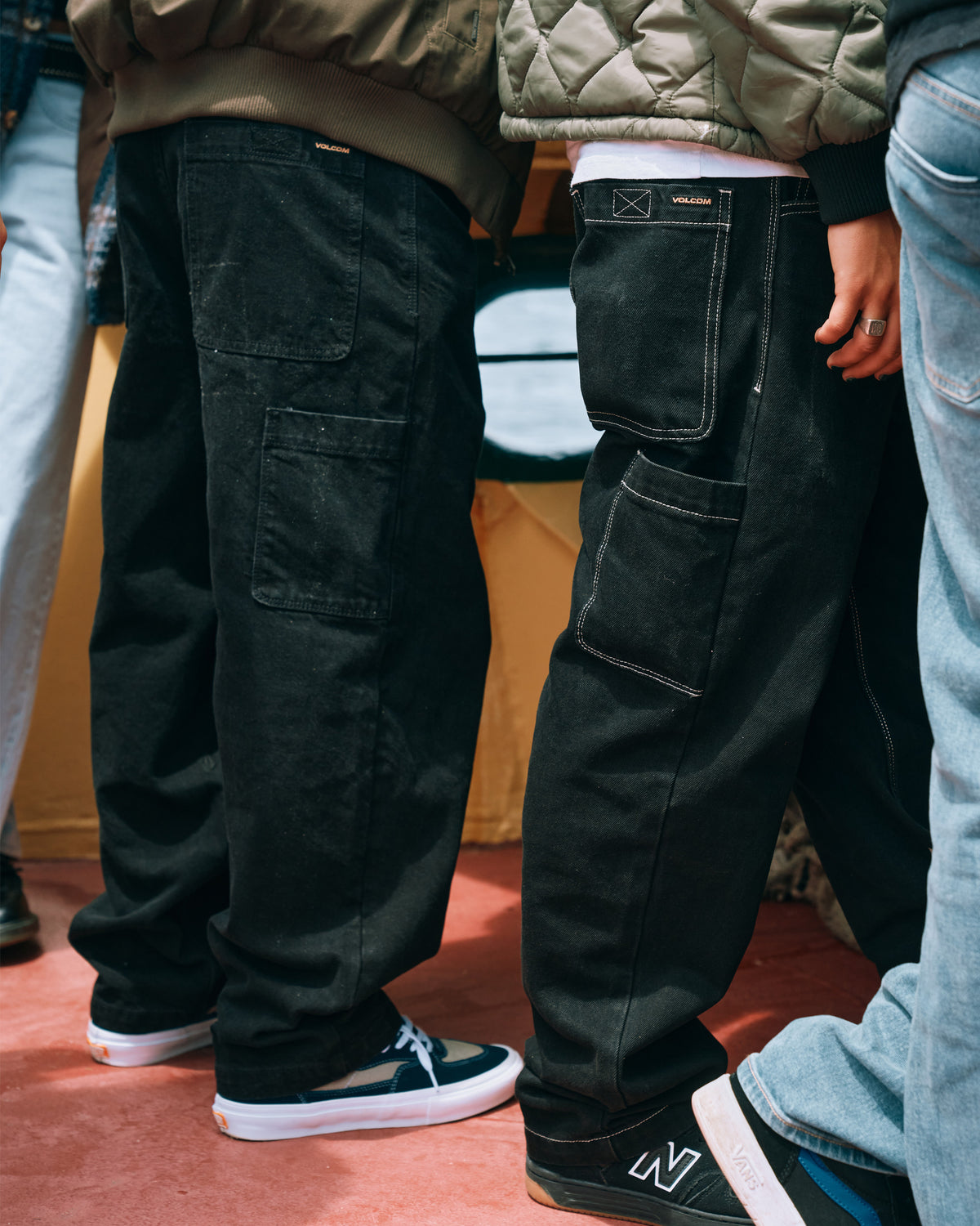 OUTLET】VOLCOM Kraftsman Ii Jeans - New Black