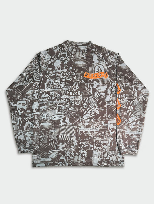 【OUTLET】VOLCOM LONG SLEEVE MOCK NECK TEE - COLLAGE