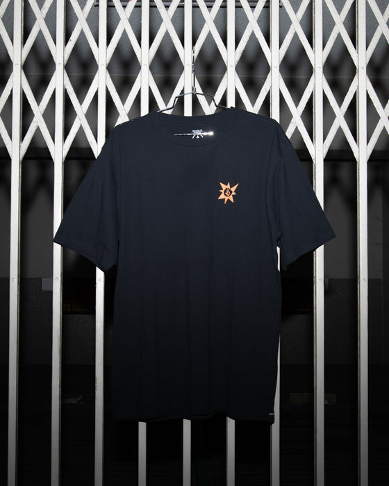 【OUTLET】VOLCOM UNISEX TOKYO STAR SHORT SLEEVE TEE - BLACK