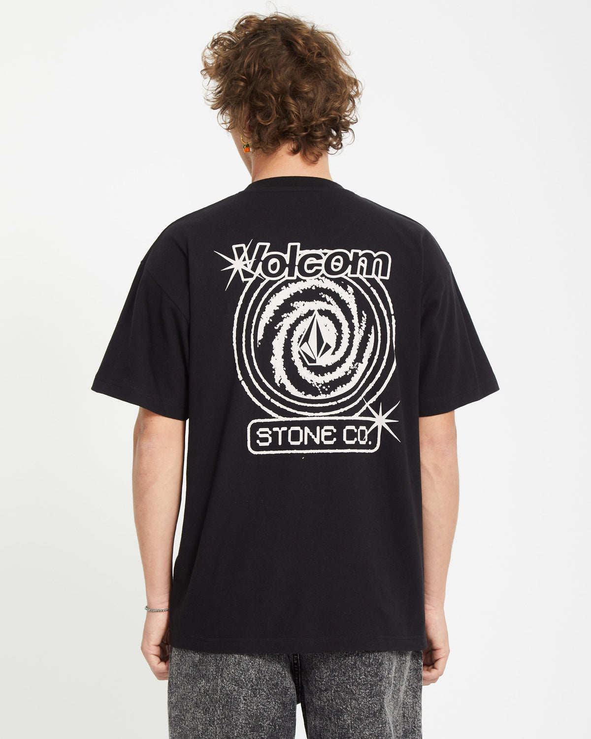 VOLCOM　非売品　ボルコム　絨毯　激レア　Ｔシャツ　ステッカー　アウター OUTLET FAMILY SALE】VOLCOM Deep Trance T-shirt - BLACK