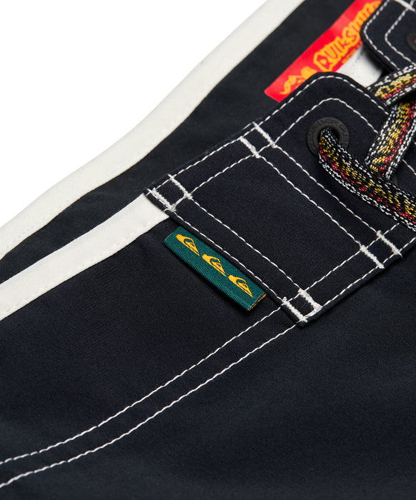 QUIKSILVER X BOB MARLEY UPRISING 21 ボードショーツ 【2026年秋冬モデル】