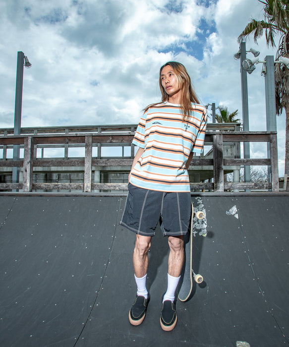 <QUIKSILVER X DOGTOWN> メンズ DTQS BORDER ST ボーダー半袖Tシャツ ルーズフィット【2026年夏モデル】