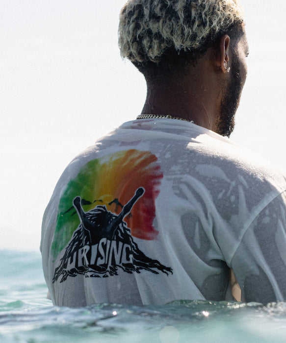 QUIKSILVER メンズ　QUIKSILVER X BOB MARLEY UPRISING SS Tシャツ 【2026年秋冬モデル】