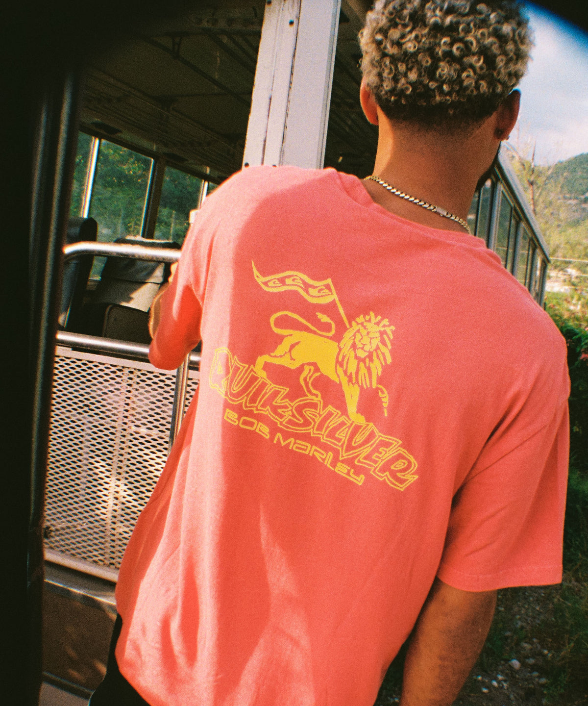 QUIKSILVER メンズ QUIKSILVER X BOB MARLEY ZION SS Tシャツ 【2026年