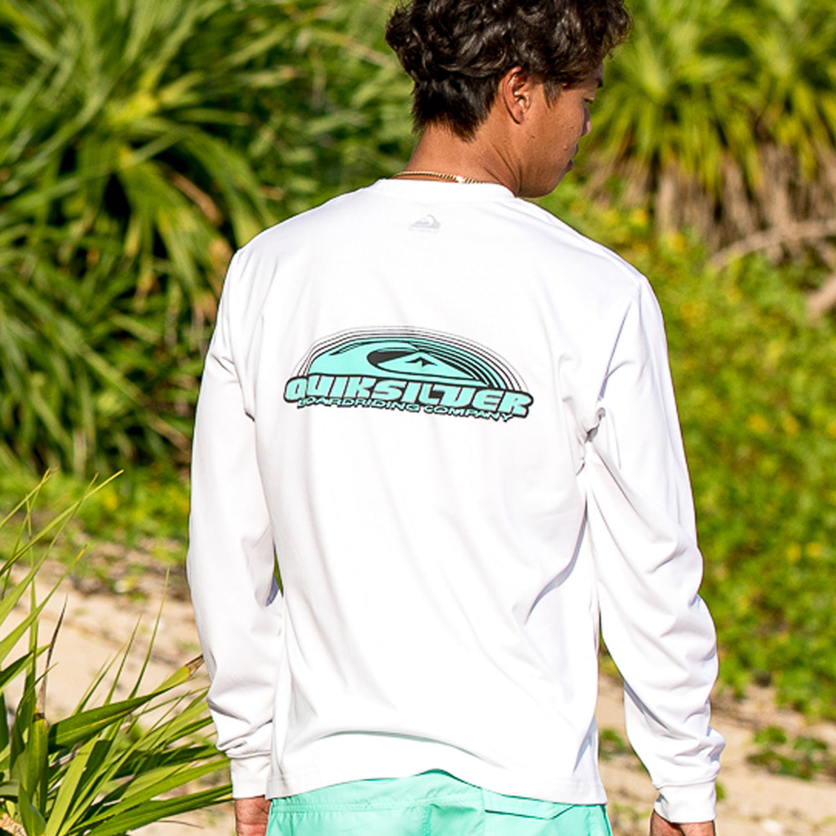 OUTLET】QUIKSILVER <超速乾x遮熱Tシャツ> FADE SPECTRUM LS