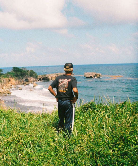 QUIKSILVER X BOB MARLEY BE LOVED SS Tシャツ 【2026年秋冬モデル】