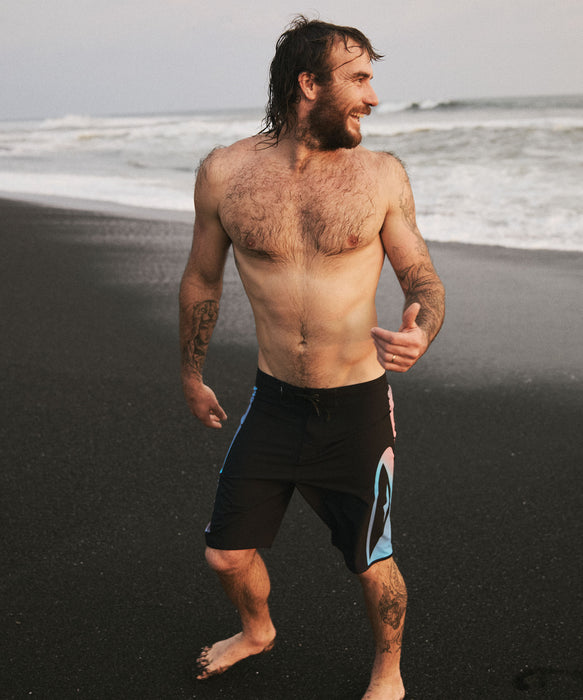 QUIKSILVER メンズ SURFSILK HOLMES 20 ボードショーツ フィットタイ 20インチ インナーショーツなしタイプ 4WAYストレッチ・撥水加工 【2026年春夏モデル】
