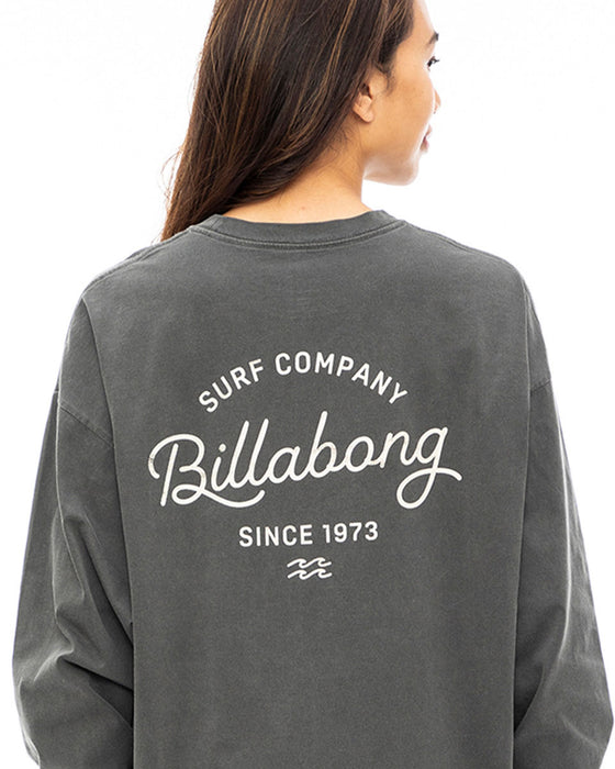 【OUTLET】BILLABONG レディース GRUNGE CLEAN SCRIPT LOGO LS TEE ロンＴ 【2023年秋冬モデル】