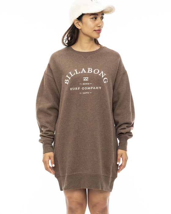 【OUTLET】BILLABONG レディース COLLEGE LOGO SWEAT ONEPIECE スウェットワンピース 【2023年秋冬モデル】