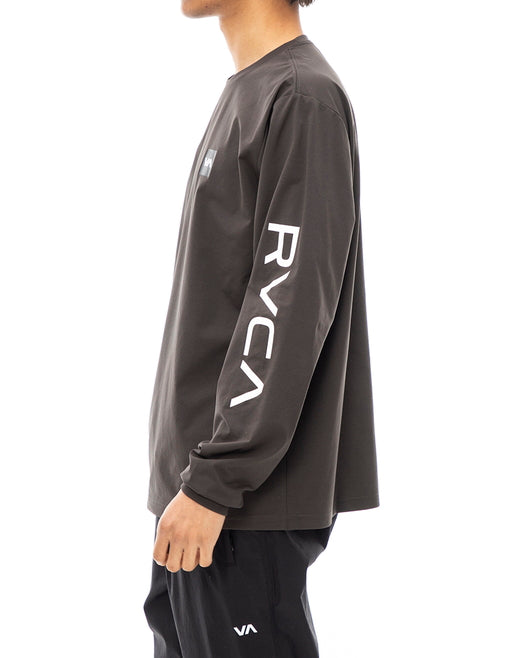 【OUTLET】RVCA SPORTS メンズ 【ALWAYS READY】 RVCA 2X LT ラッシュガード【2023年秋冬モデル】