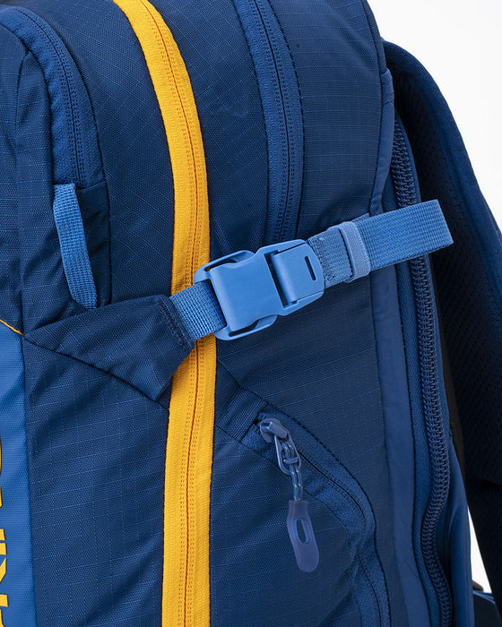 【OUTLET】DAKINE POACHER 22L バックパック DBL 【2023/2024年冬モデル】