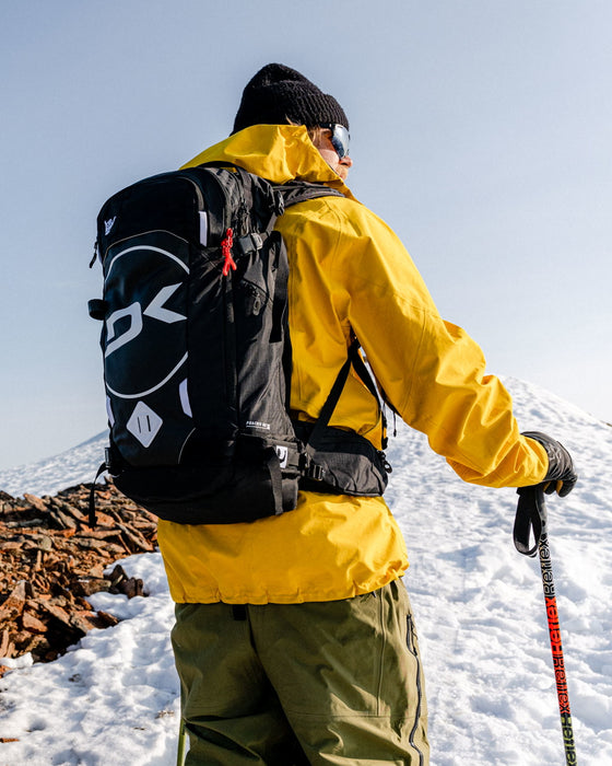 【OUTLET】【オンライン限定】DAKINE TEAM POACHER RAS 36L バックパック BLK 【2023/2024年冬モデル】