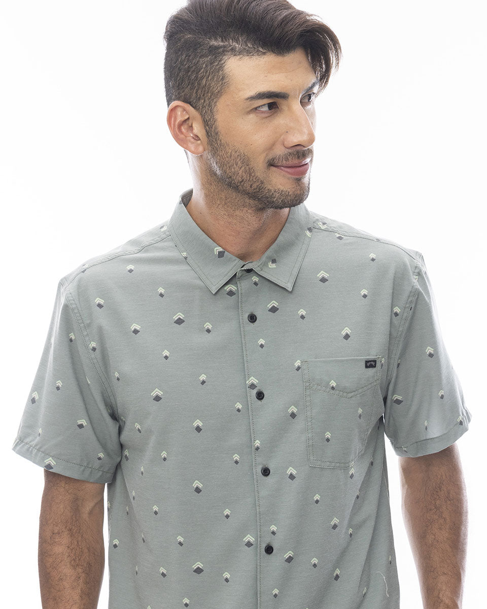 BILLABONG OUTLET TIME SALE