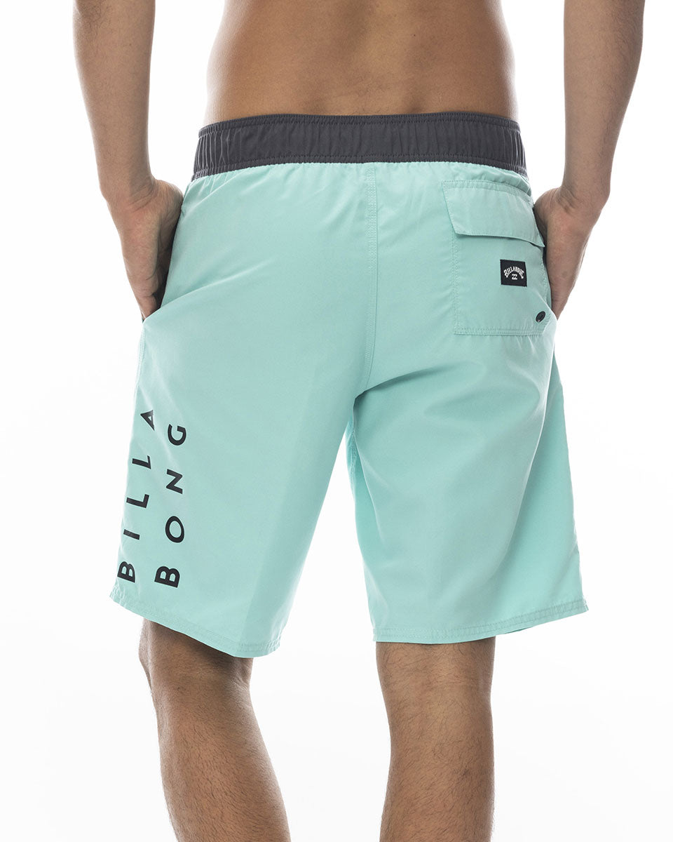 BILLABONG BEACH TOWEL PRESENT CAMPAIGN