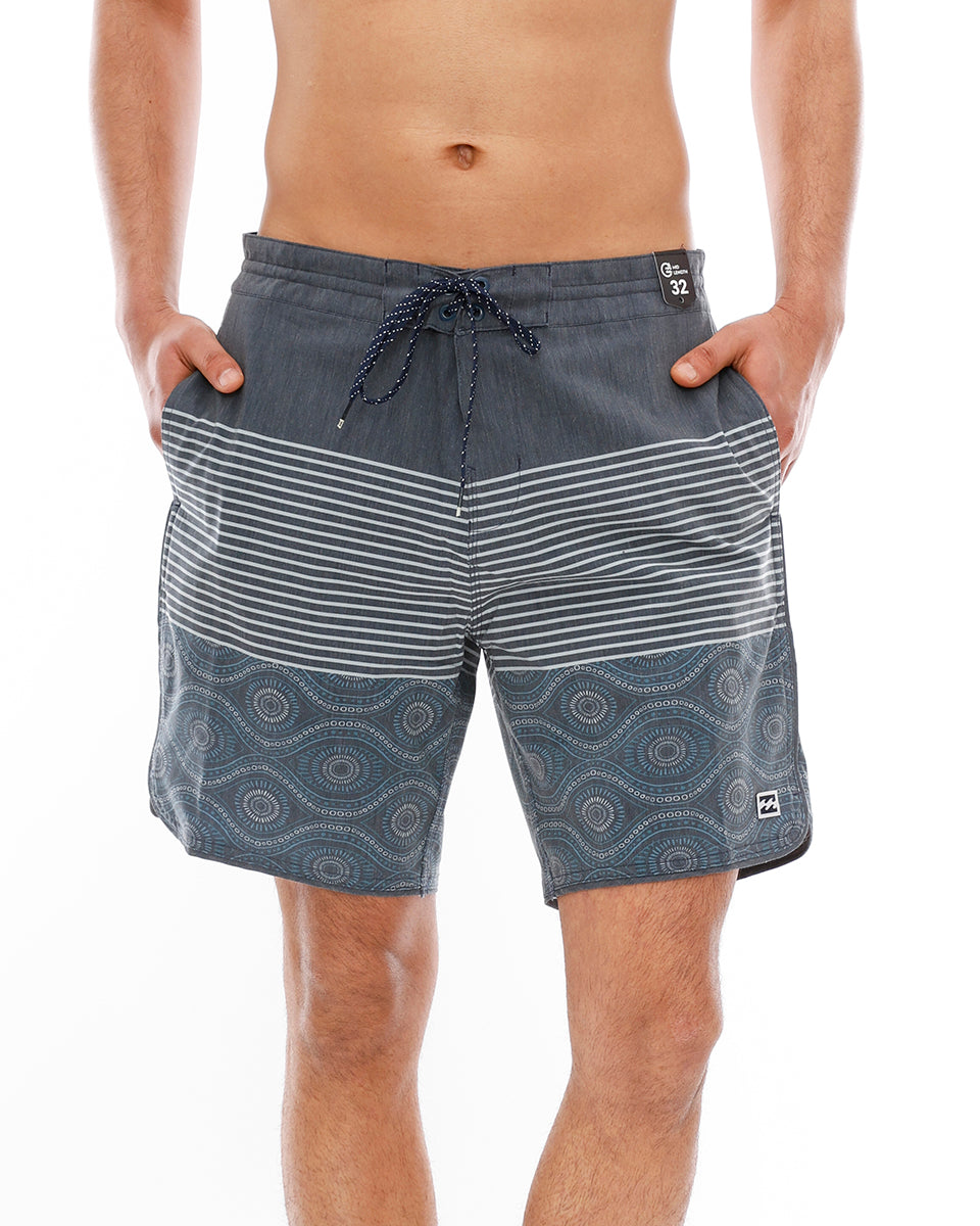BILLABONG BEACH TOWEL PRESENT CAMPAIGN