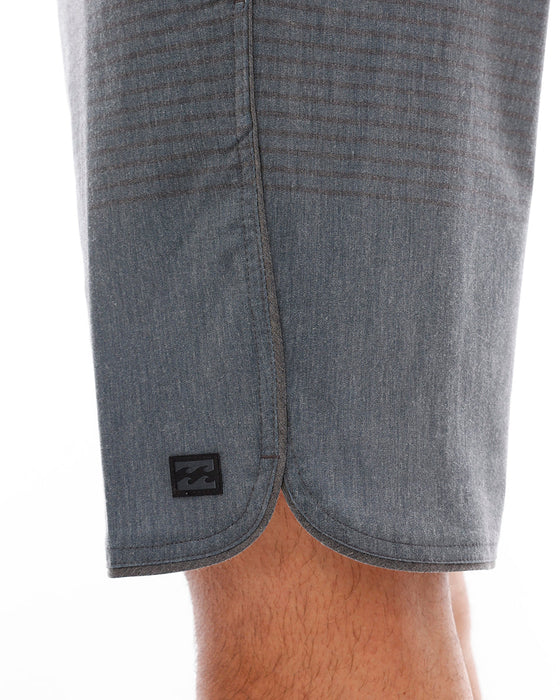 【OUTLET】BILLABONG メンズ 【LO TIDES】 73 LT ボードショーツ/サーフトランクス  【2024年春夏モデル】