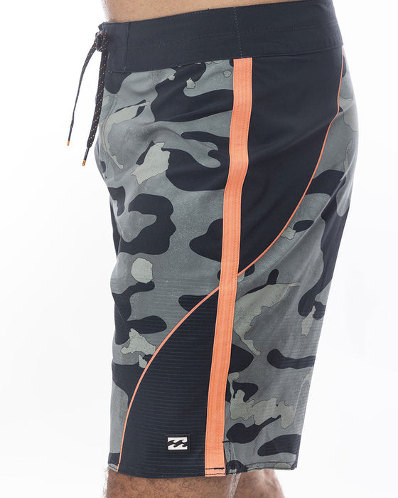 【OUTLET】BILLABONG メンズ 【AIR LITE】 CYLINDERS AIRLITE ボードショーツ/サーフトランクス  【2024年春夏モデル】