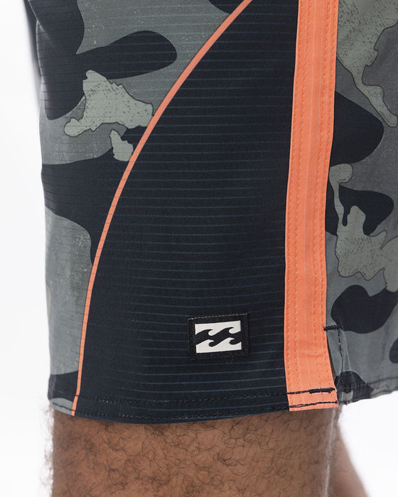 【OUTLET】BILLABONG メンズ 【AIR LITE】 CYLINDERS AIRLITE ボードショーツ/サーフトランクス  【2024年春夏モデル】