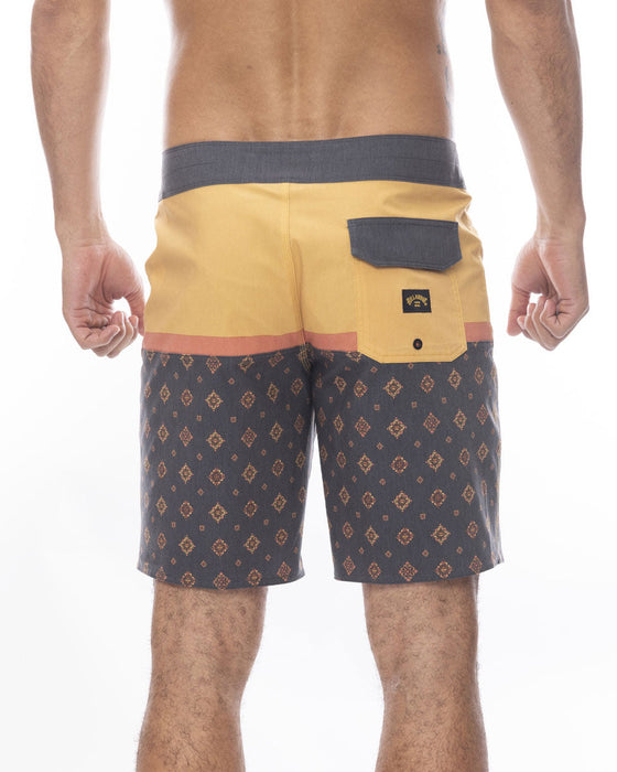 【OUTLET】BILLABONG メンズ 【PRO】 FIFTY50 PRO ボードショーツ/サーフトランクス  【2024年春夏モデル】
