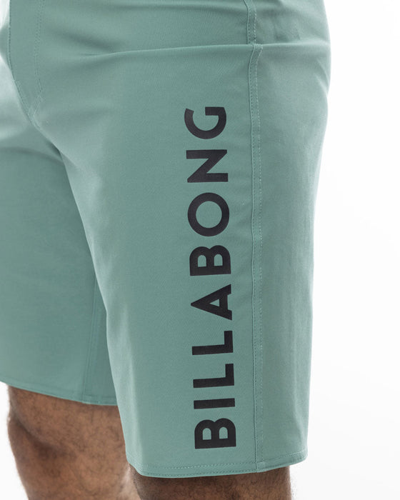 【OUTLET】BILLABONG メンズ 【PRO】 ALLDAY PRO ボードショーツ/サーフトランクス  【2024年春夏モデル】