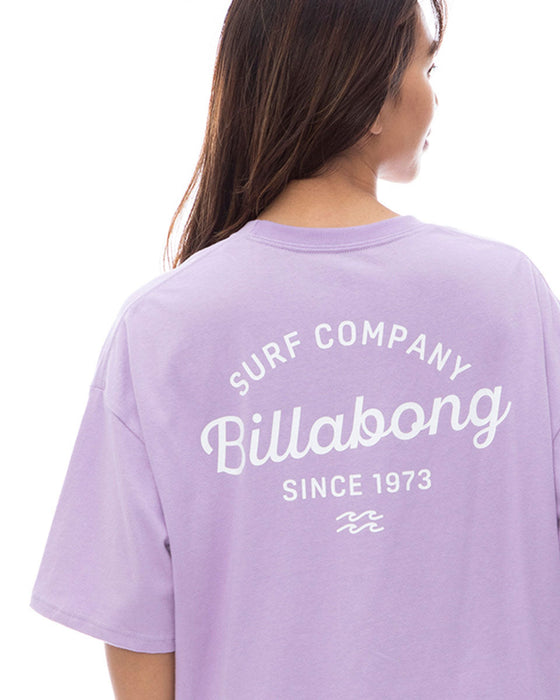 【OUTLET】BILLABONG レディース 【Shino's Favorite Items】 ARCH LOGO CROPPED TEE クロップドＴシャツ 【2024年春夏モデル】