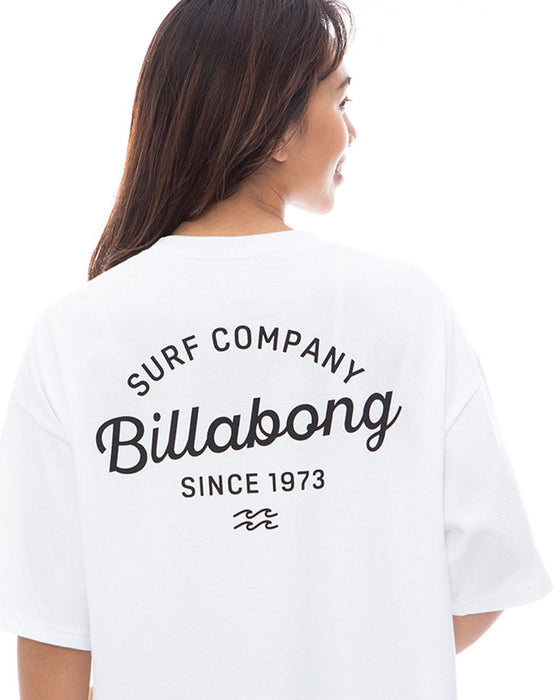 【OUTLET】BILLABONG レディース 【Shino's Favorite Items】 ARCH LOGO CROPPED TEE クロップドＴシャツ 【2024年春夏モデル】