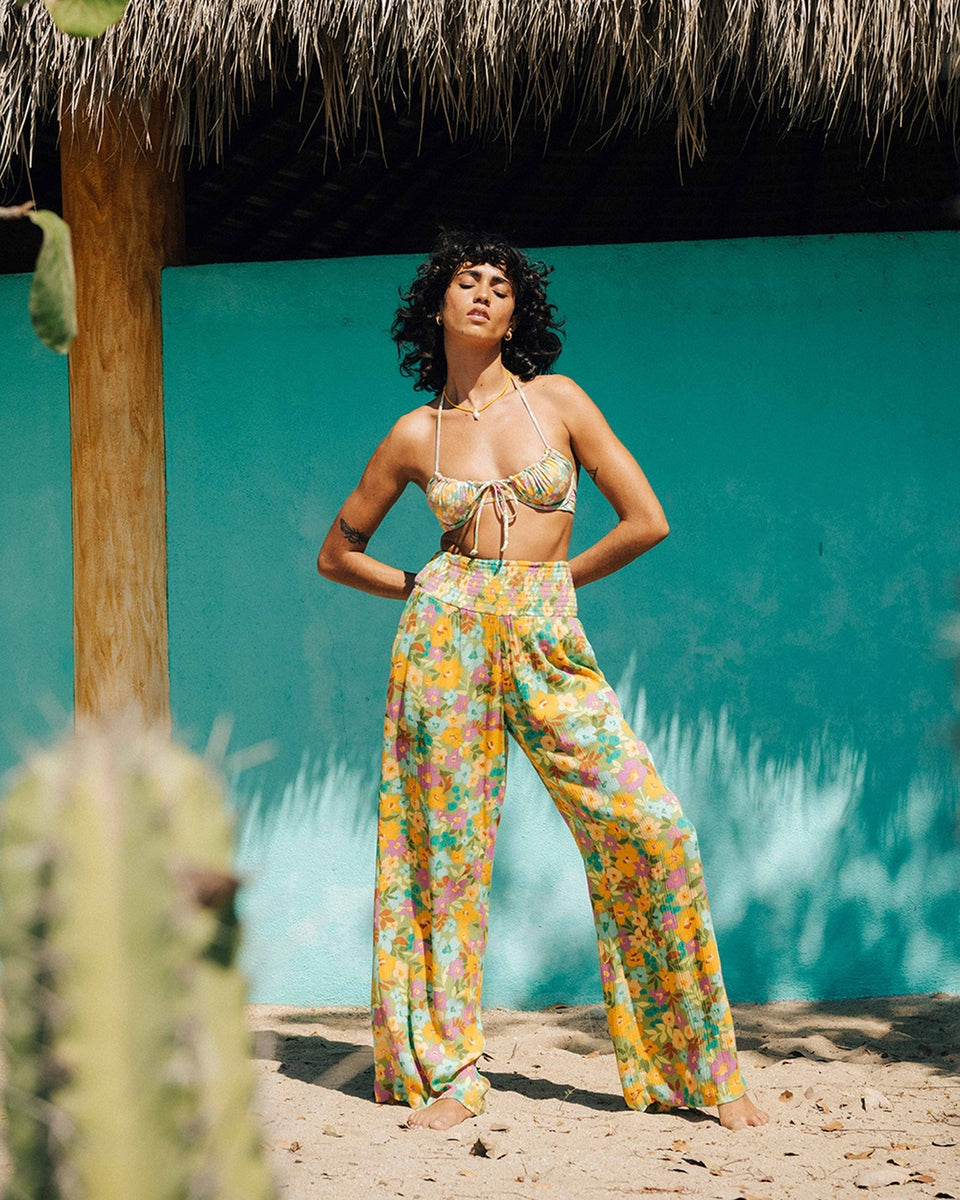 BILLABONG WOMENS TRIP AROUND THE SUN