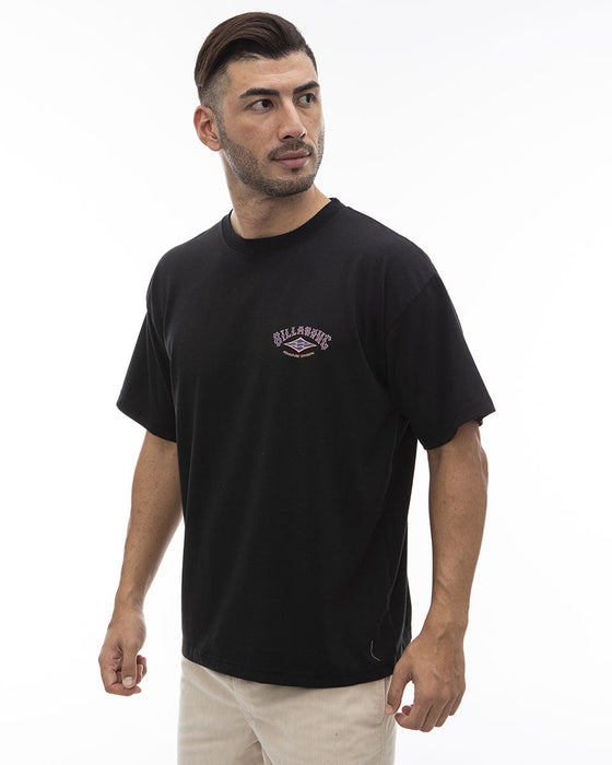 【OUTLET】BILLABONG メンズ 【A/Div.】 ADIV ARCH Ｔシャツ 【2024年夏モデル】