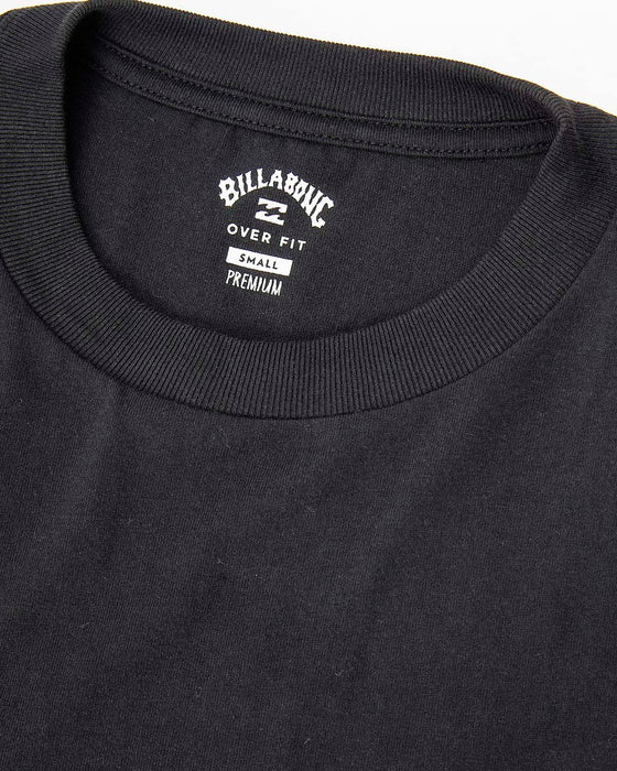 【直営店限定】BILLABONG メンズ 江ノ電×BILLABONG HERITAGEロゴ コラボTシャツ BLK 【2024年夏モデル】