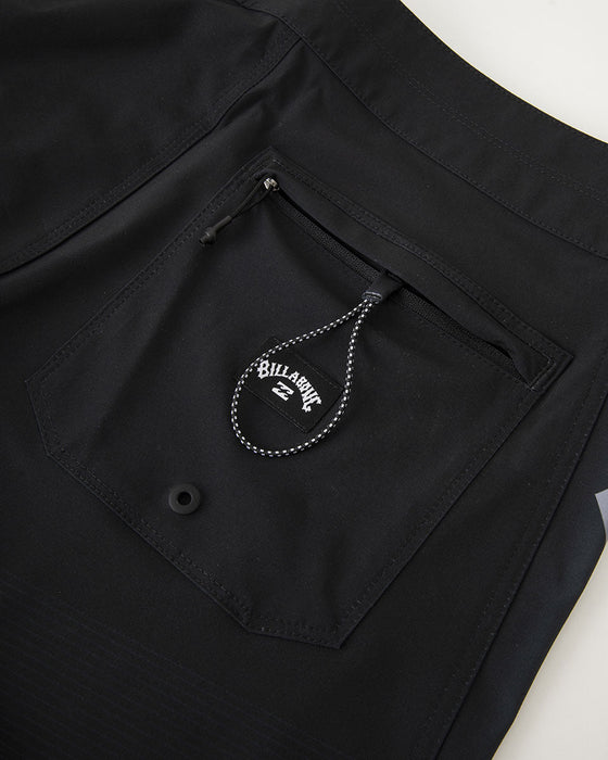 【OUTLET】BILLABONG メンズ 【AIR LITE】 D BAH AIRLITE ボードショーツ/サーフトランクス  【2024年夏モデル】