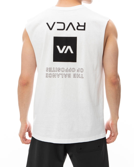 処分特価　サイズS タッパー　RVCA 新品4 楽天市場】rvca タッパー（スポーツ・アウトドア）の通販