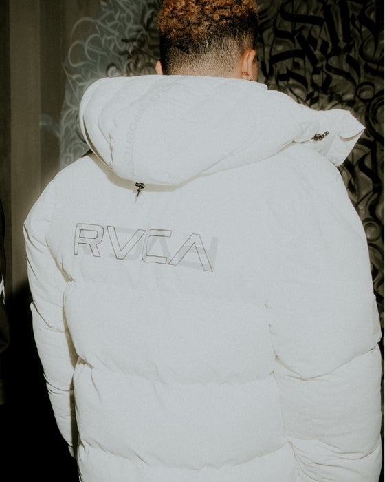 RVCA メンズ 【RVCAxAZUL BY MOUSSY】 RVCA X AZUL PUFFER JACKET ジャケット WHT 【2024年冬モデル】