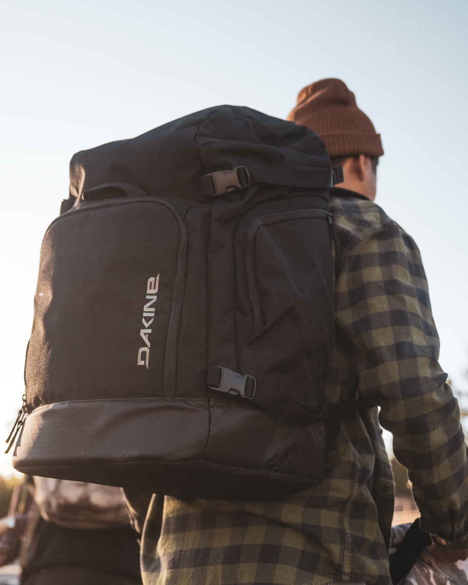 未使用品　DAKINE BOOT PACK DLX 75L 2401670003