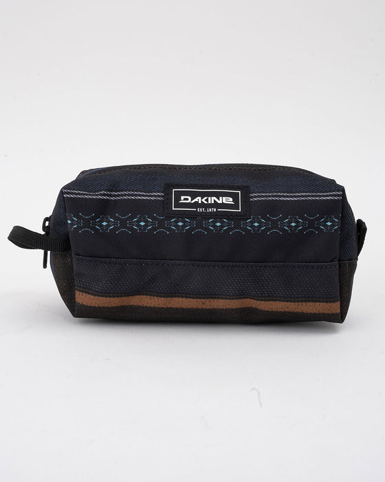 【OUTLET】【直営店限定】DAKINE ACCESSORY CASE バッグ VBL 【2024年春夏モデル】