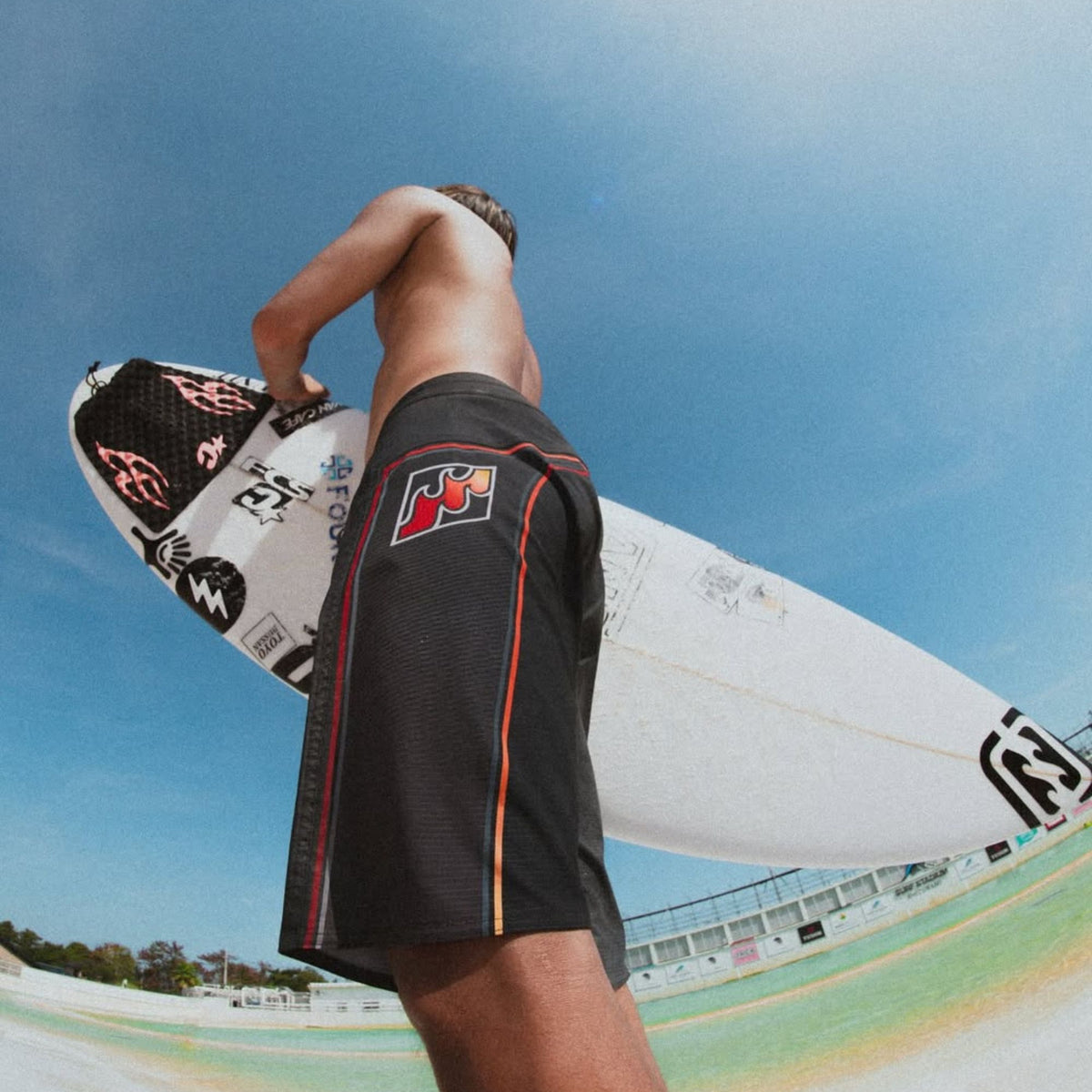 OUTLET】BILLABONG メンズ STRADDIE AIRLITE ボードショーツ