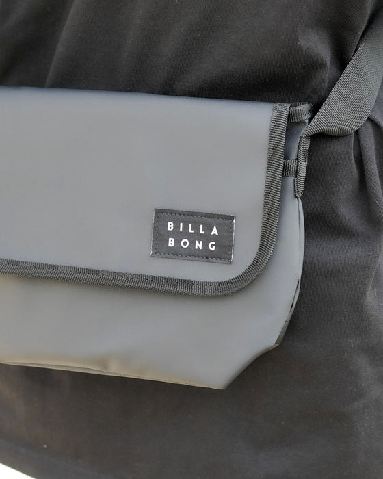 【OUTLET】BILLABONG メンズ BEACH SHOULDER 6L【2025年春夏モデル】