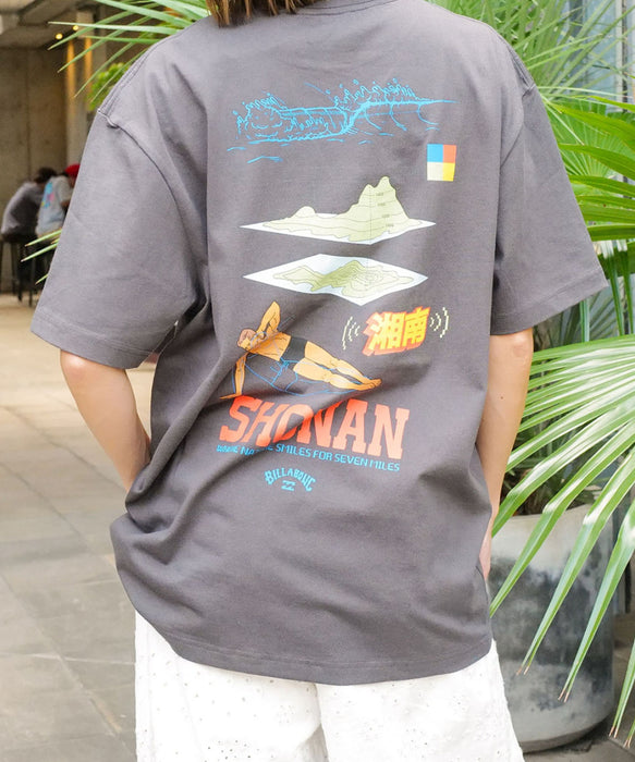 【OUTLET】BILLABONG メンズ DESTINATION SHONAN Tシャツ【OVER FIT】 【2025年秋冬モデル】