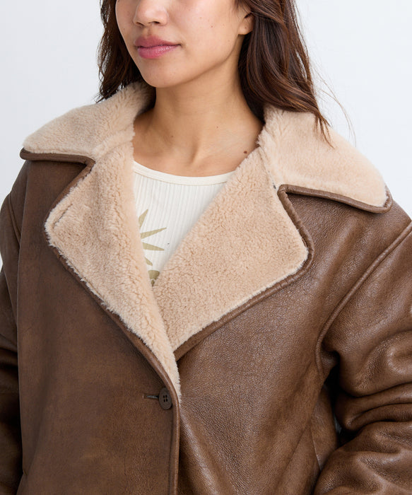 BILLABONG レディース FAUX LEATHER MOUTON  ジャケット 【2025年秋冬モデル】 ESP / M